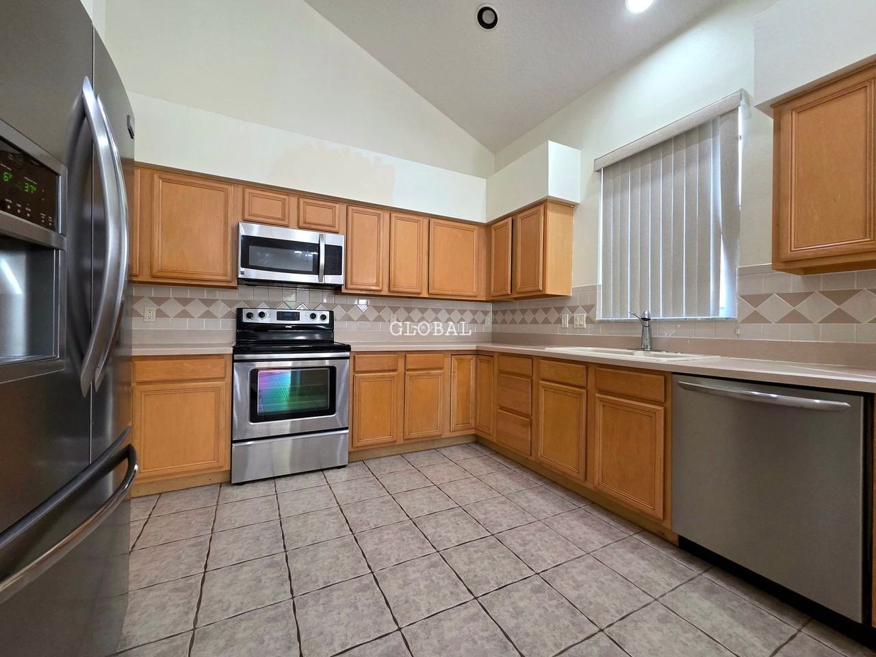 4748 High Oak Ct - Photo 7 of 26