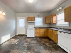 1100 W Rex St - Photo 1 of 1