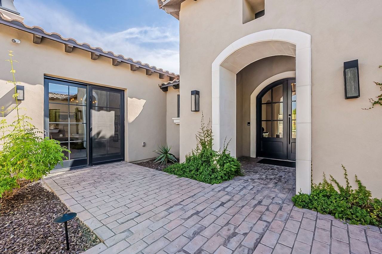 12016 Sunset Vista Drive - Photo 7 of 50