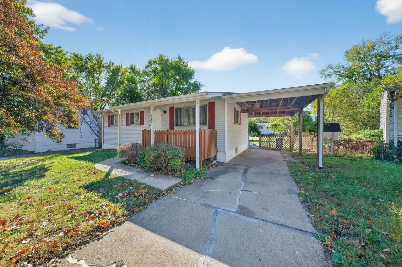 1226 Baron Avenue - Photo 2 of 28