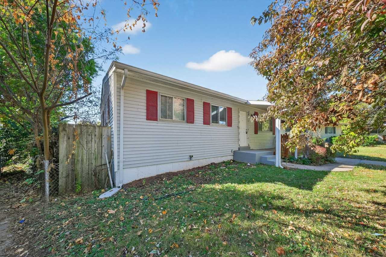 1226 Baron Avenue - Photo 3 of 28