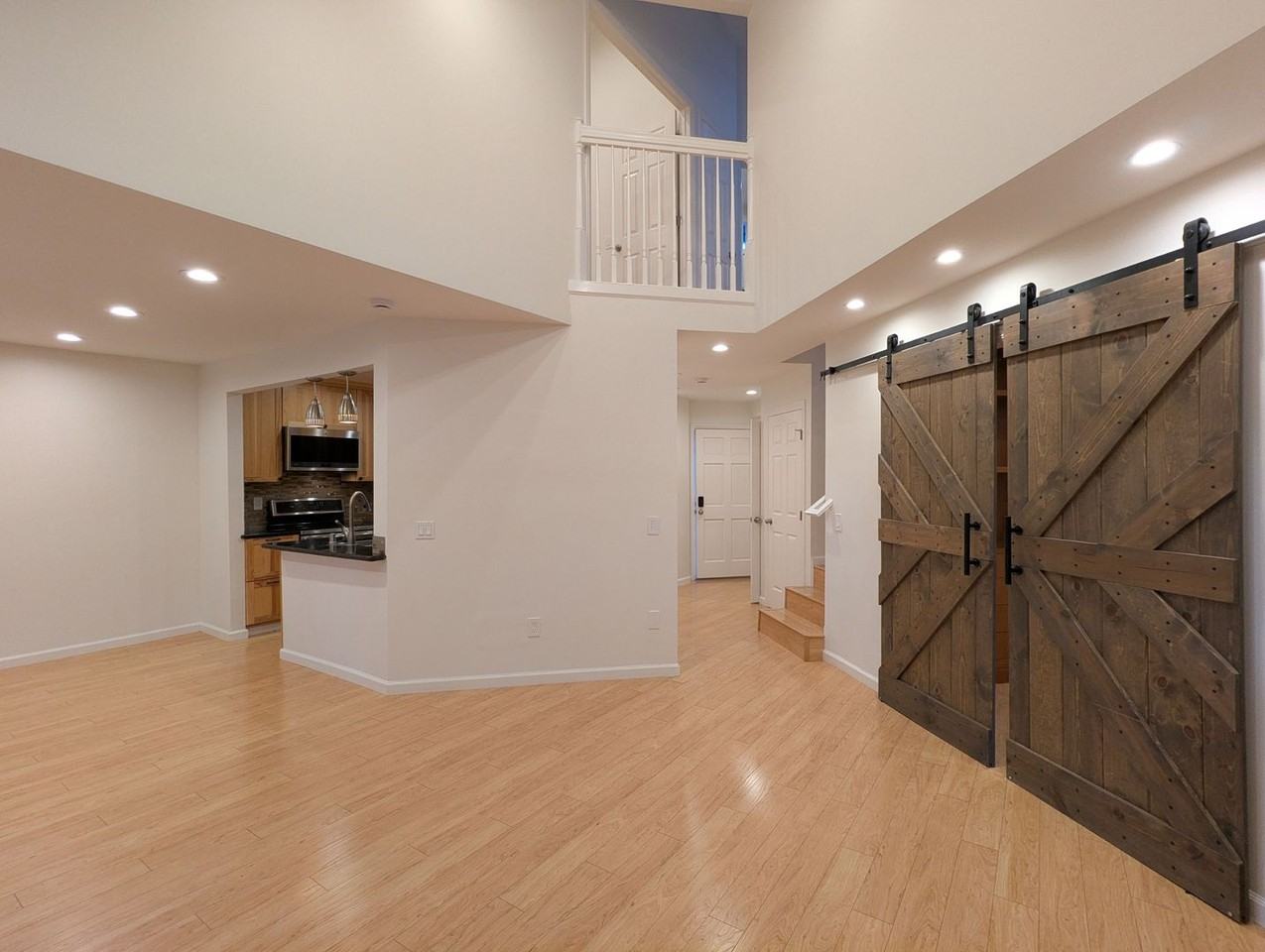 596 Racquet Club Circle - Photo 3 of 22