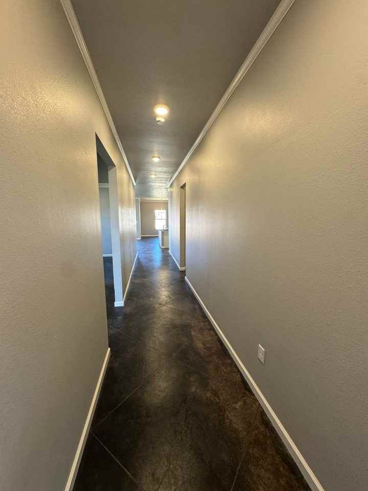 4608 Richardson Rd - Photo 3 of 21