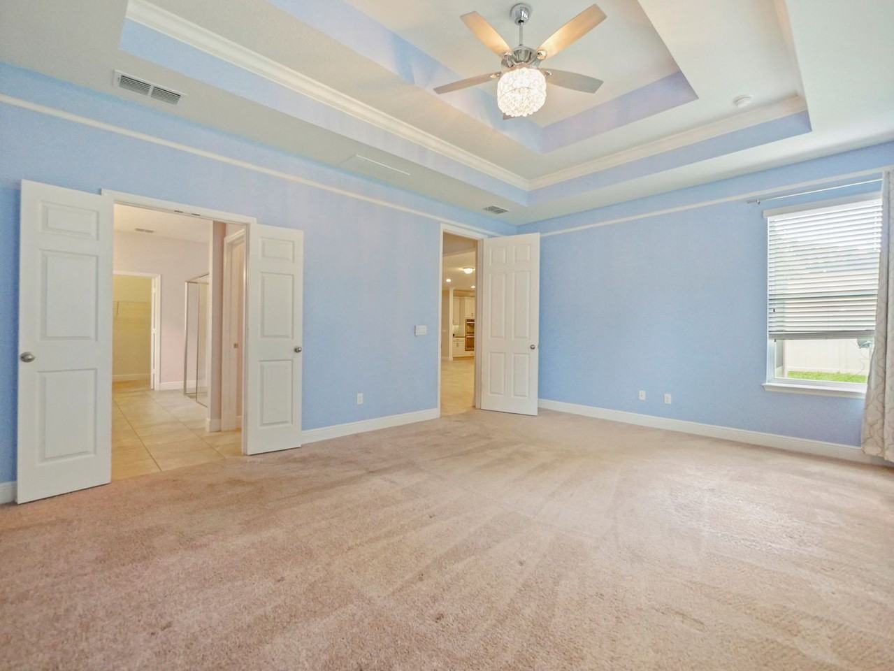 4940 Palmetto Park Drive - Photo 6 of 11