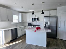 1103 Middlefield Rd - Photo 1 of 1