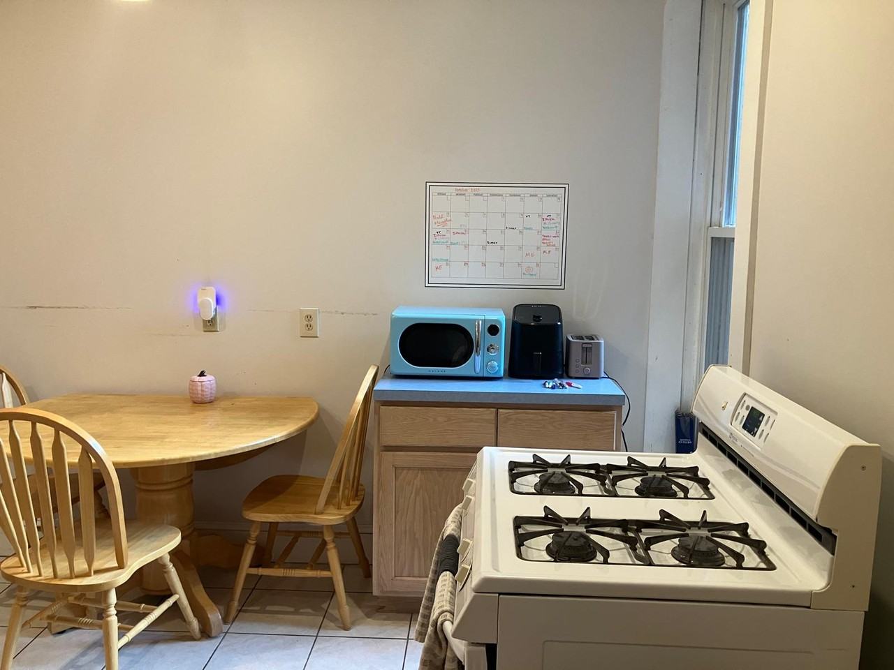 164 Thorndike St #2 - Photo 7 of 14