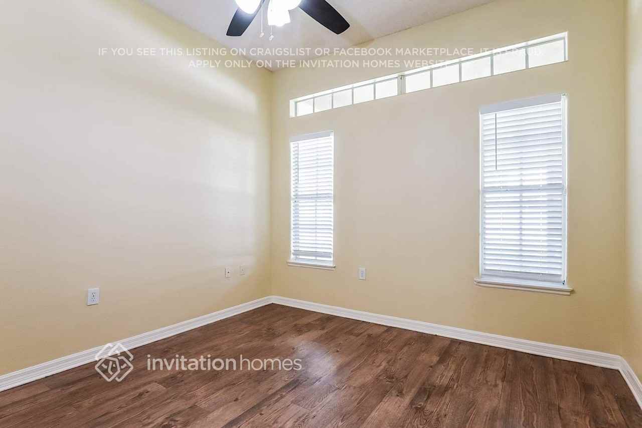 518 Herring Gull Ct - Photo 4 of 18