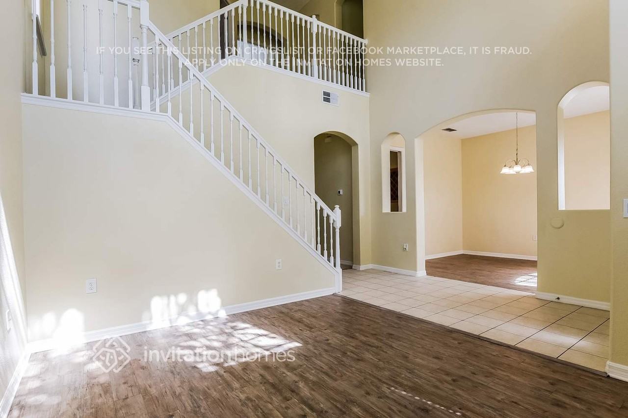 518 Herring Gull Ct - Photo 6 of 18