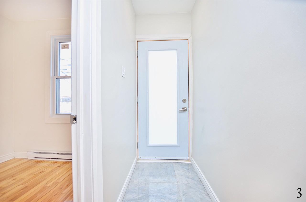 11740 Av Pigeon #11740 - Photo 3 of 10