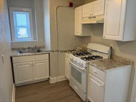 featured image of 278 Lonsdale Avenue