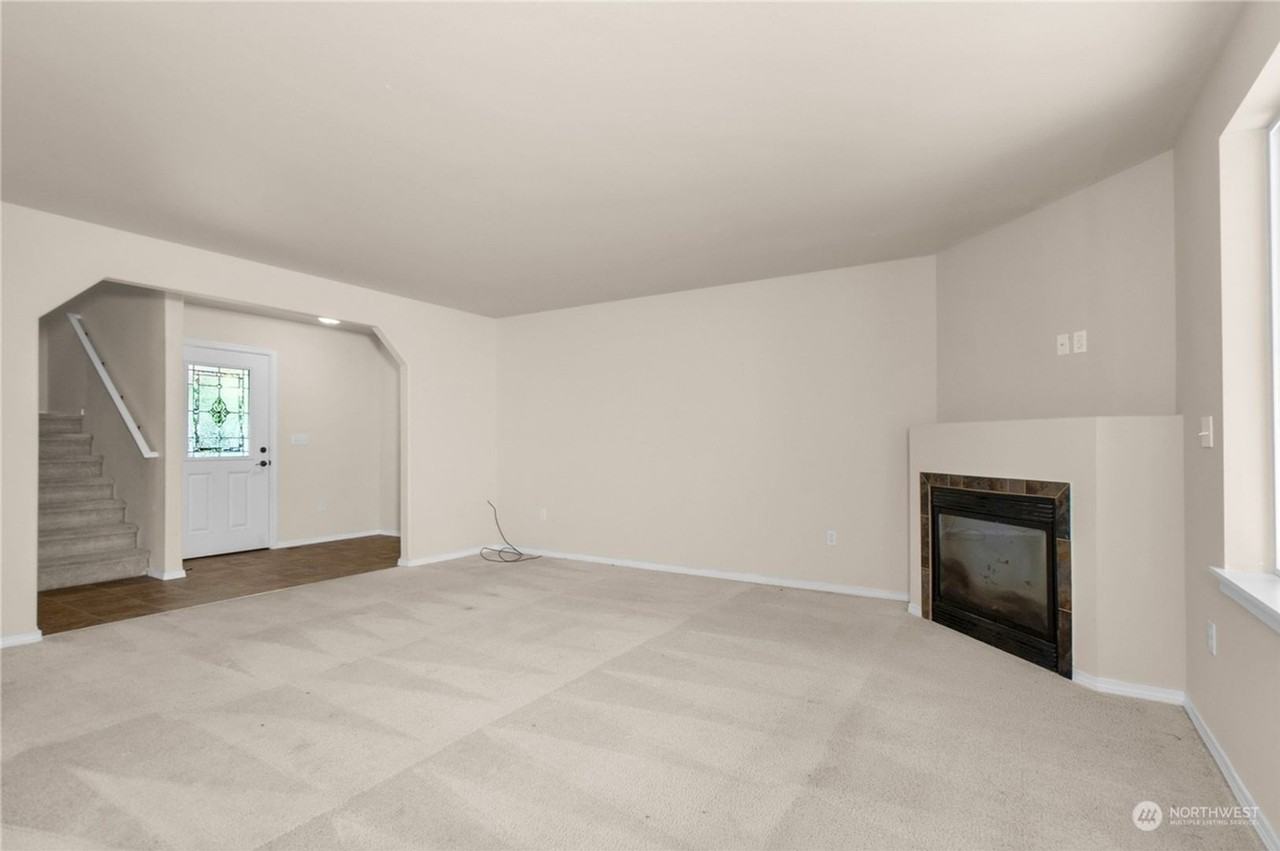 4303 17th Way Northeast ##Wa - Photo 2 of 39