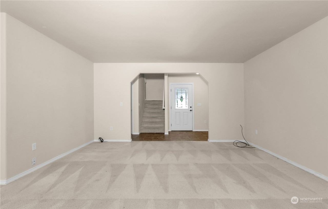 4303 17th Way Northeast ##Wa - Photo 3 of 39