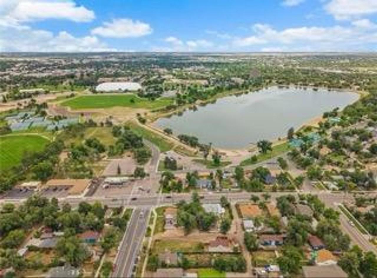 1023 East Costilla Street - Photo 3 of 18