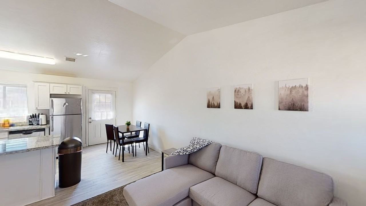 Ken-561 N 10th Pl. Show Low, AZ 85901 - Photo 3 of 14