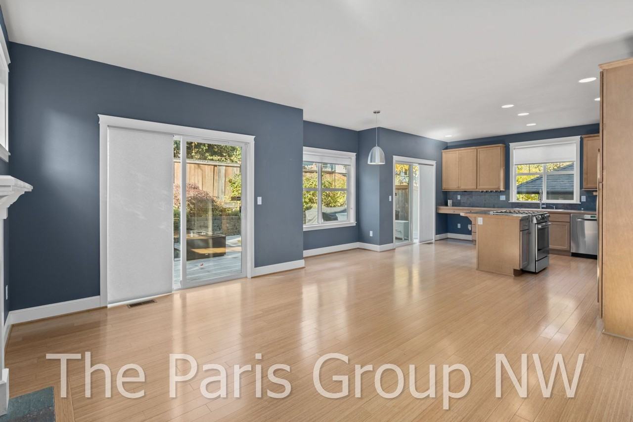 1809 Martin Luther King Jr Way - Photo 3 of 50