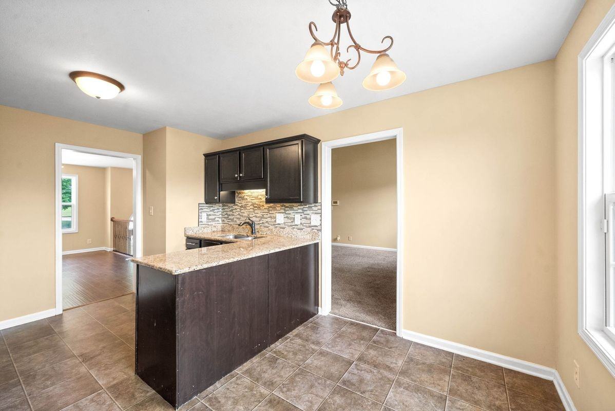 2204 Allen-Griffey Road - Photo 4 of 13