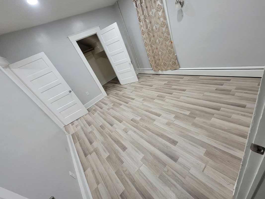 120 Brown St - Photo 3 of 5