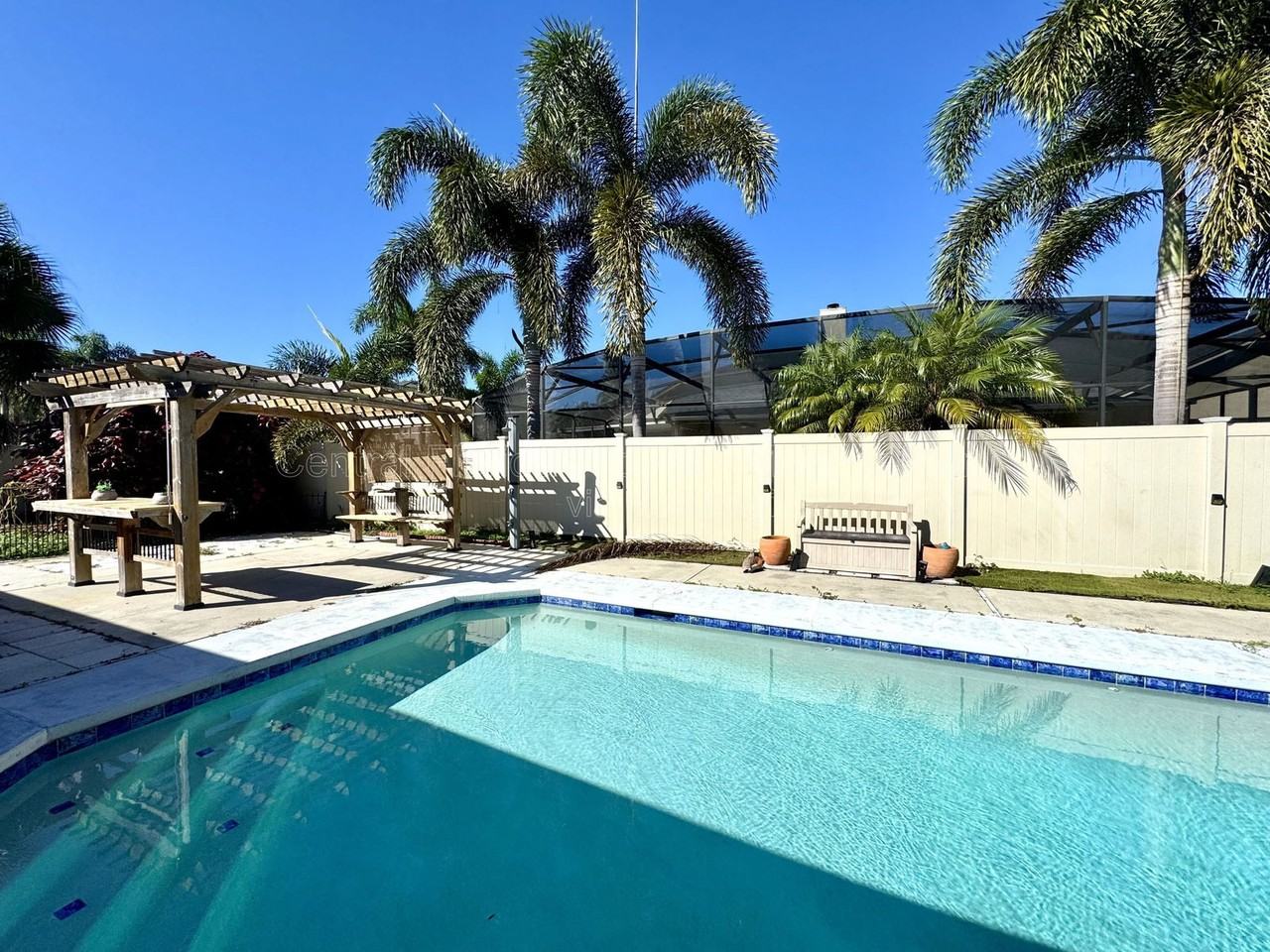 4955 Southfork Ranch Dr - Photo 2 of 35