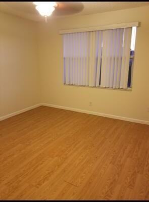 3256 Commodore Ct #NA - Photo 3 of 18