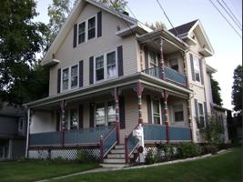 featured image of 107 Ann St #1stFL