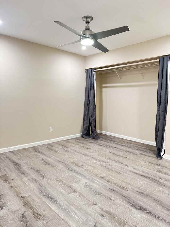 2203 Lakeview Circle #2203 - Photo 4 of 12