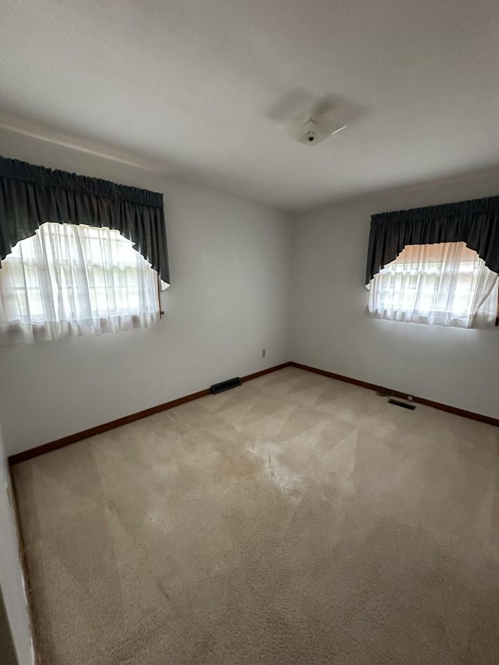 503 S Pontiac Ave #NA - Photo 7 of 15