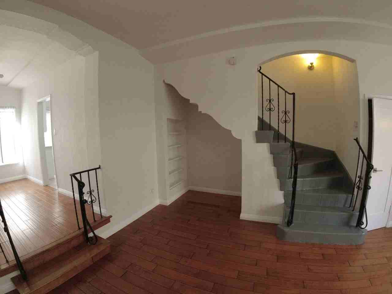 4528 Edgewood Pl #3-8 - Photo 3 of 17