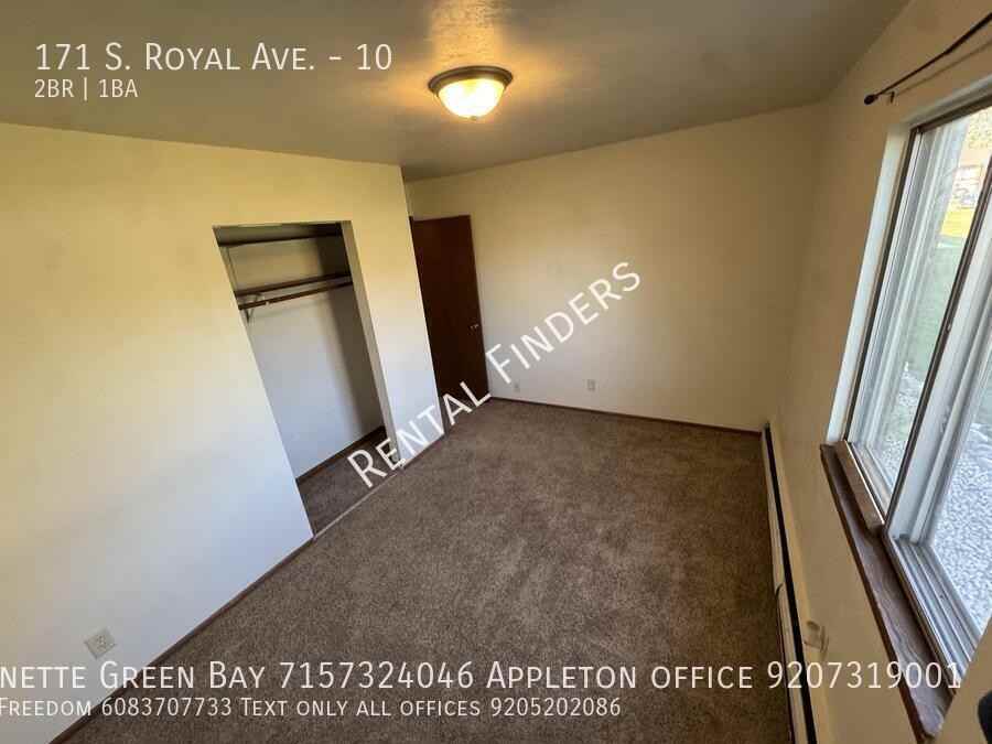 171 S Royal Ave #10 - Photo 6 of 15