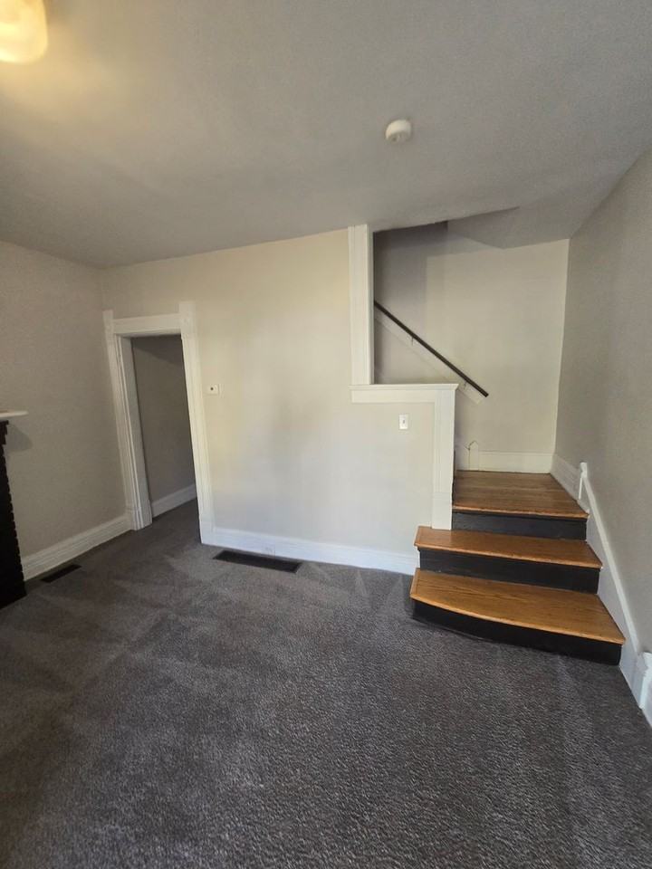 41 North Guilford Avenue - Photo 3 of 16