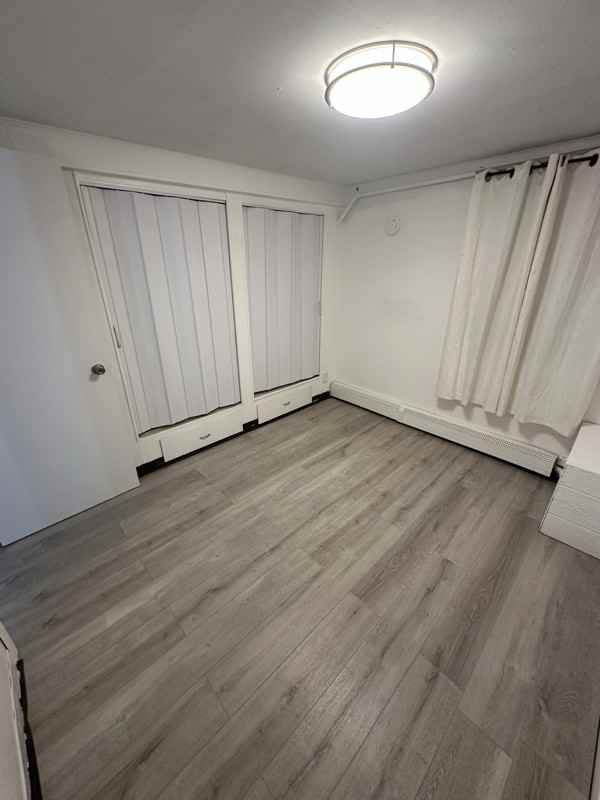 1445 Lacey St #B - Photo 3 of 11