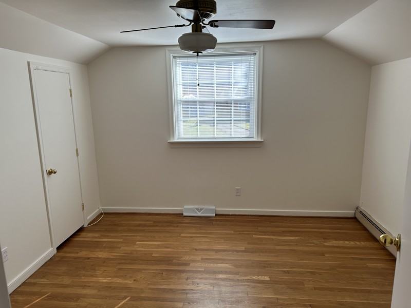 9201 Woodlake Dr - Photo 7 of 19