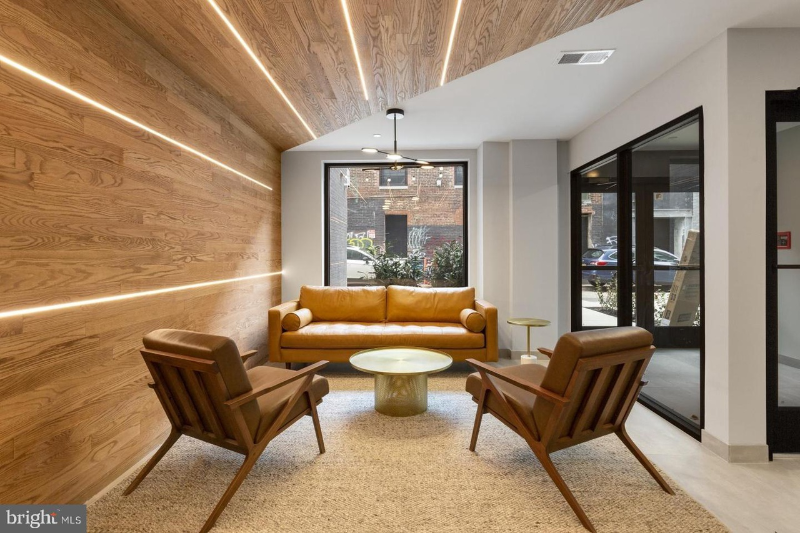 104 W Berks St, Philadelphia, Pa 19122, Usa #B10 - Photo 3 of 20