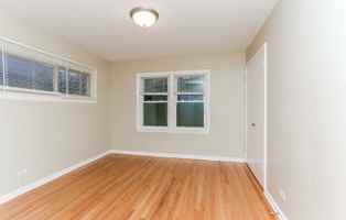 featured image of 9514 S Bell Ave