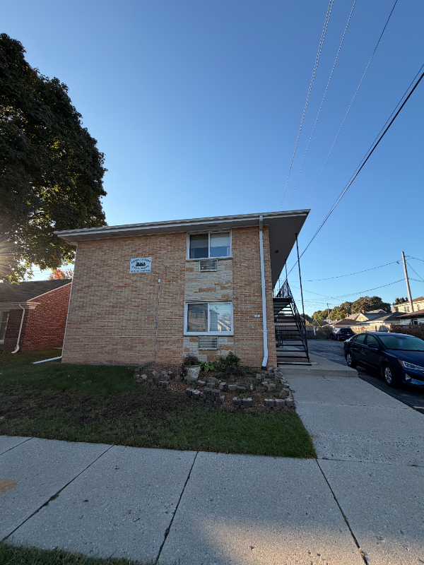 8111 W Lincoln Ave #7