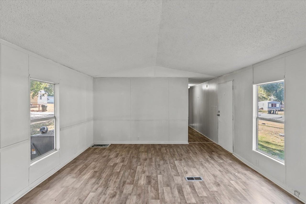 72 Cameron Cir - Photo 6 of 19