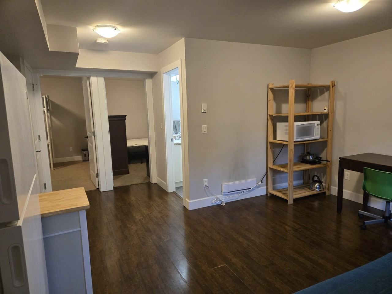 19068 68 Avenue - Photo 6 of 7