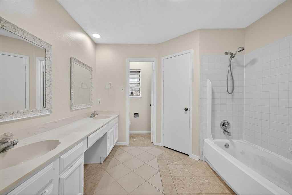 6415 Grandvale Drive - Photo 4 of 18