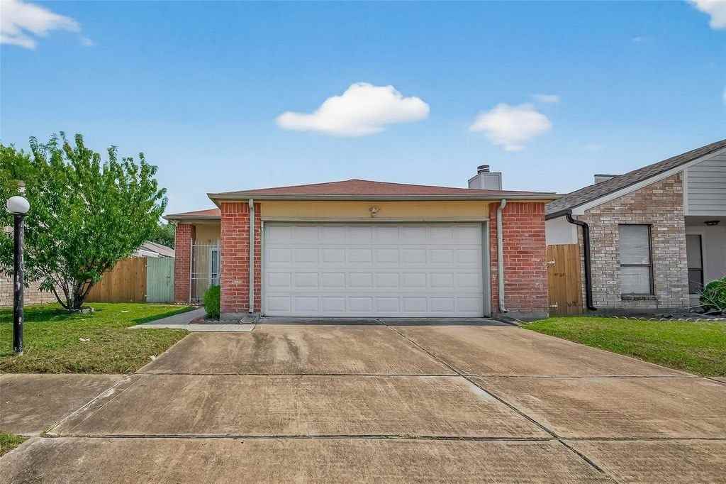 6415 Grandvale Drive - Photo 6 of 18