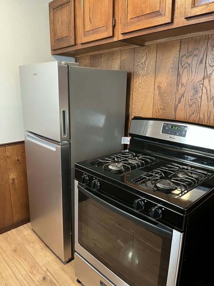 12201 Summerland Avenue - Photo 4 of 11