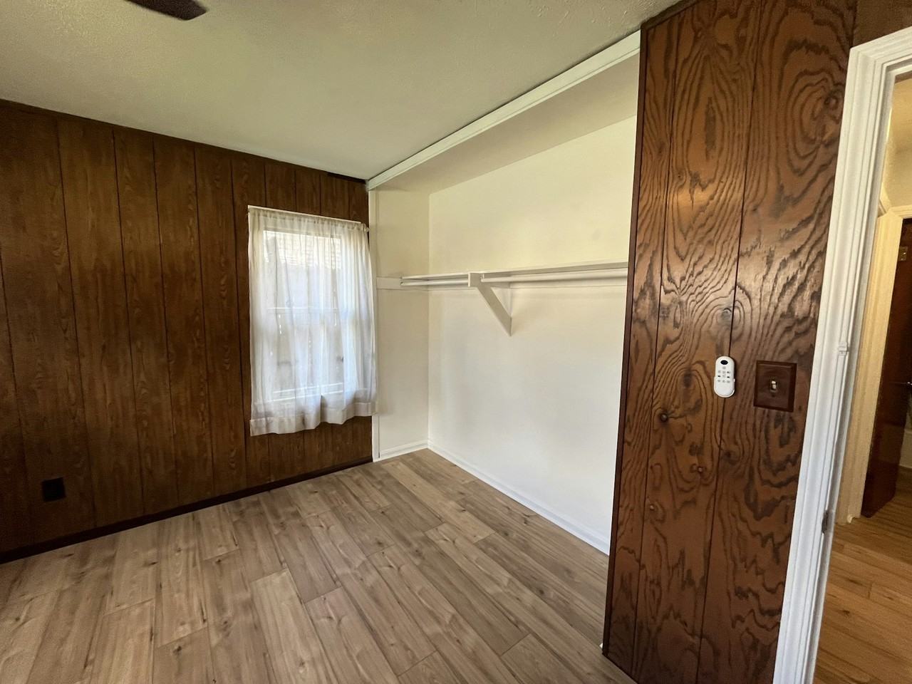 12201 Summerland Avenue - Photo 6 of 11