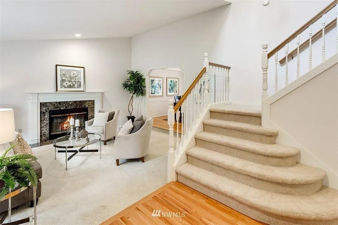 4037 240th Place Southeast - Photo 3 of 17