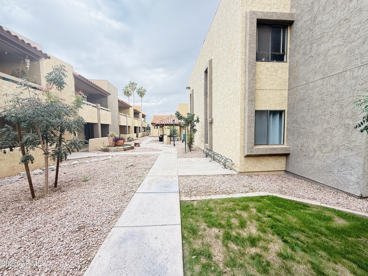 1125 E Broadway Rd #117 - Photo 2 of 15