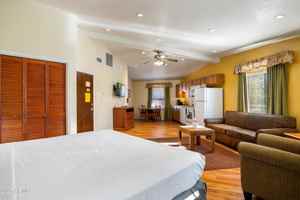 featured image of 5829 Buck Springs Rd #200