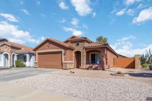 featured image of 1186 E Prickly Pear St