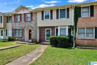2555 Hampstead Dr - Photo 1 of 1
