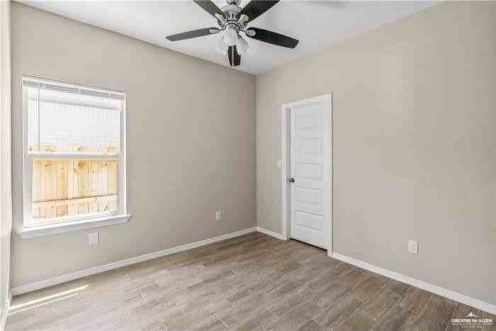 1614 Playa Dr #2 - Photo 6 of 8