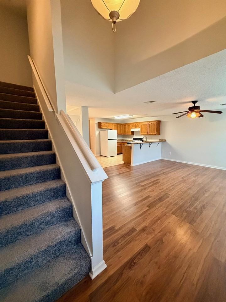 115 Dannon Springs Dr - Photo 2 of 11