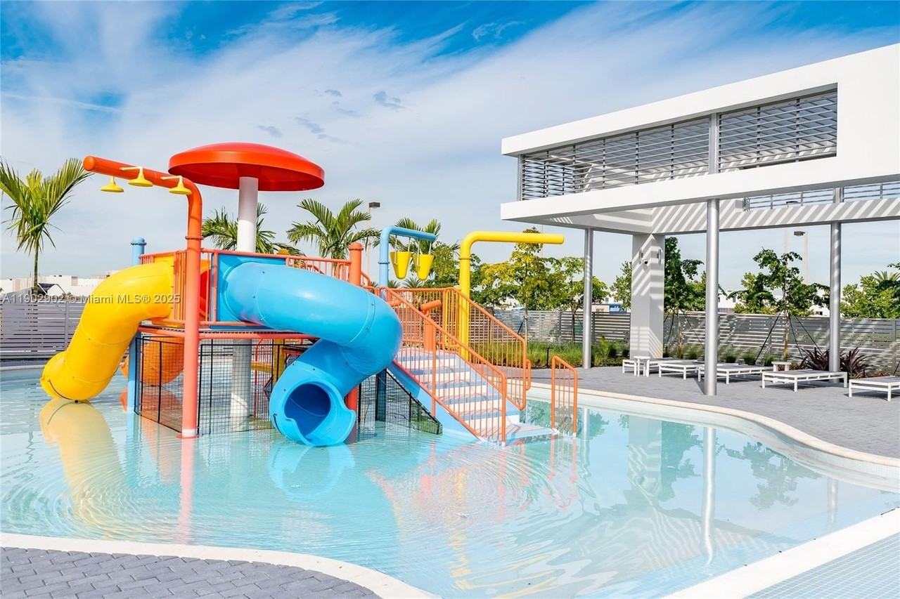 6416 Nw 102nd Ct #302 - Photo 3 of 22