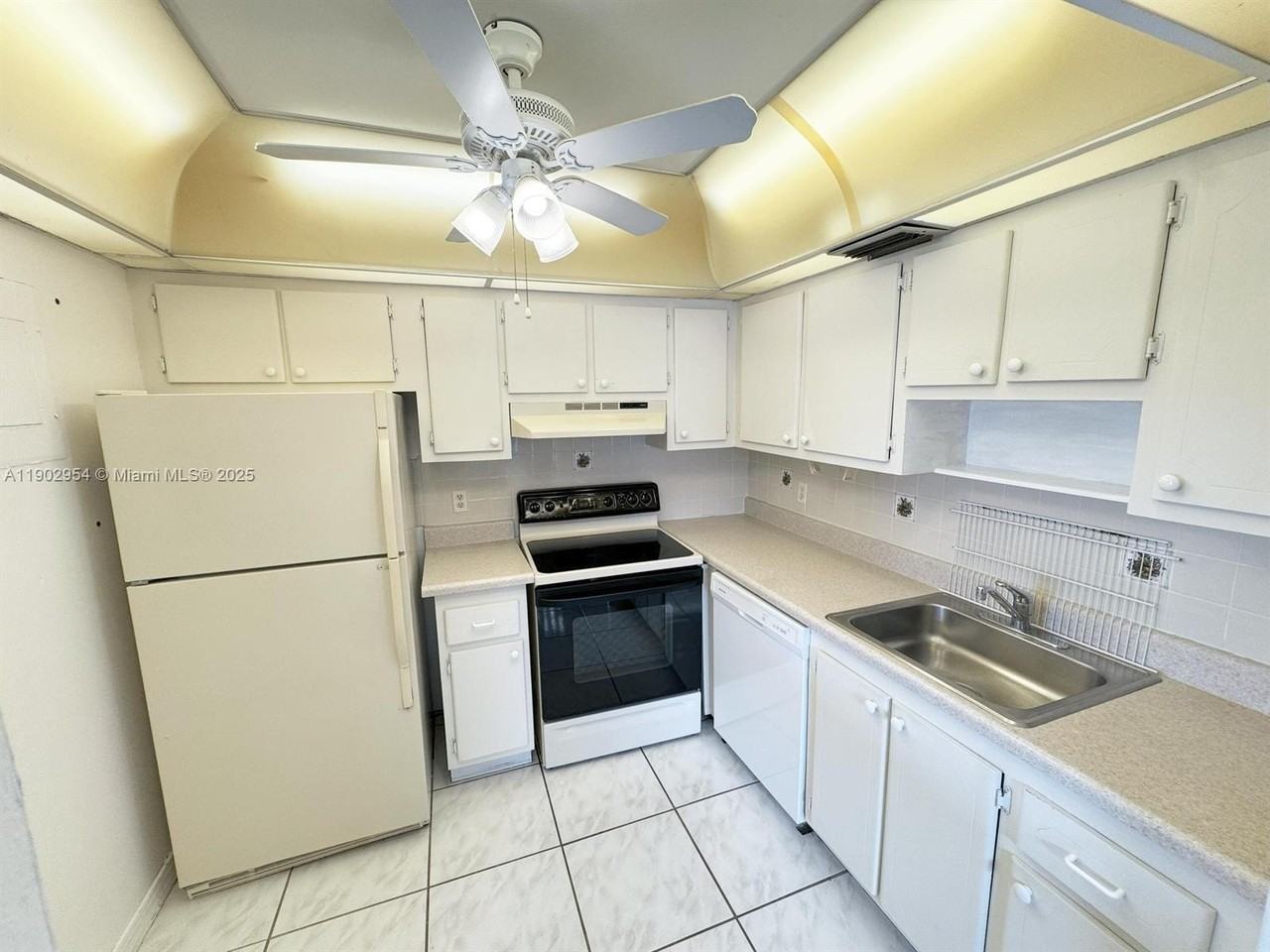 379 Saxony Trail #379 - Photo 2 of 16