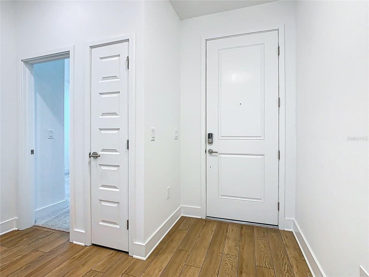 13809 Luna Harvest Avenue - Photo 6 of 50